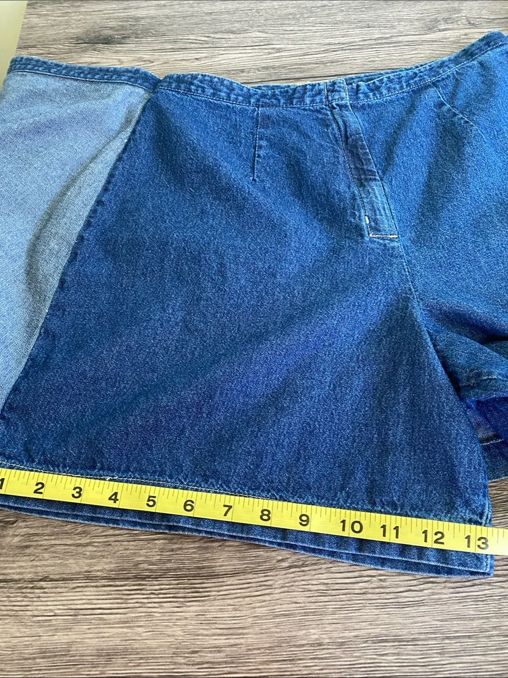 Vintage The Disney Store Eeyor and Tiger Denim Skort Size M